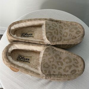 Deluxe Dearfoams Leopard Print Moccasin Slippers Kids Size 1 EU 32(A327)✨